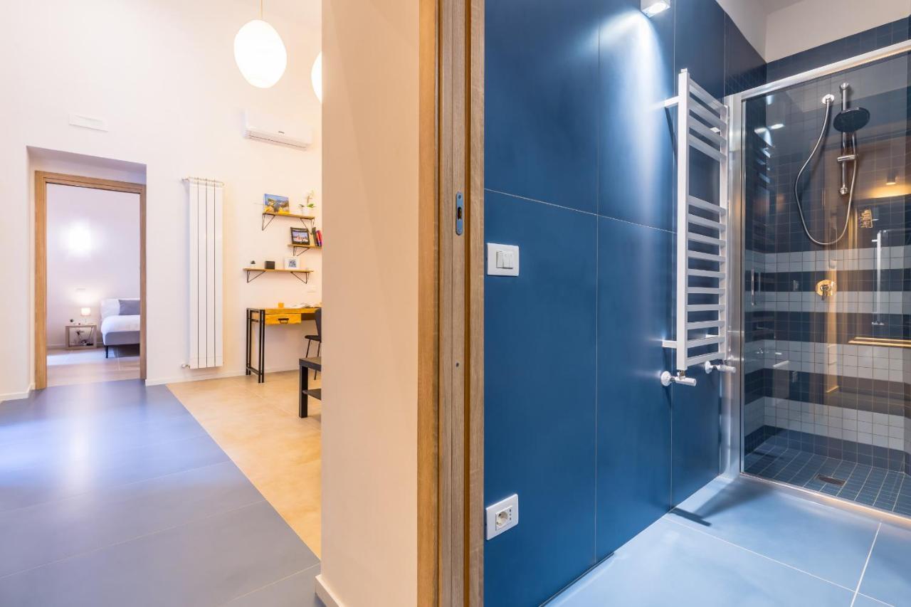 Art Apartment At Sanita By Wonderful Italy Наполи Екстериор снимка