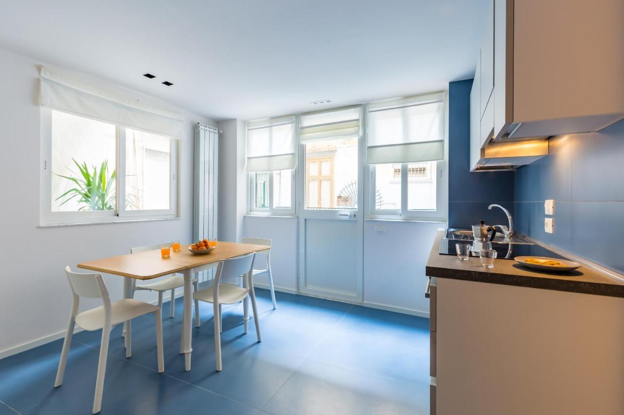 Art Apartment At Sanita By Wonderful Italy Наполи Екстериор снимка